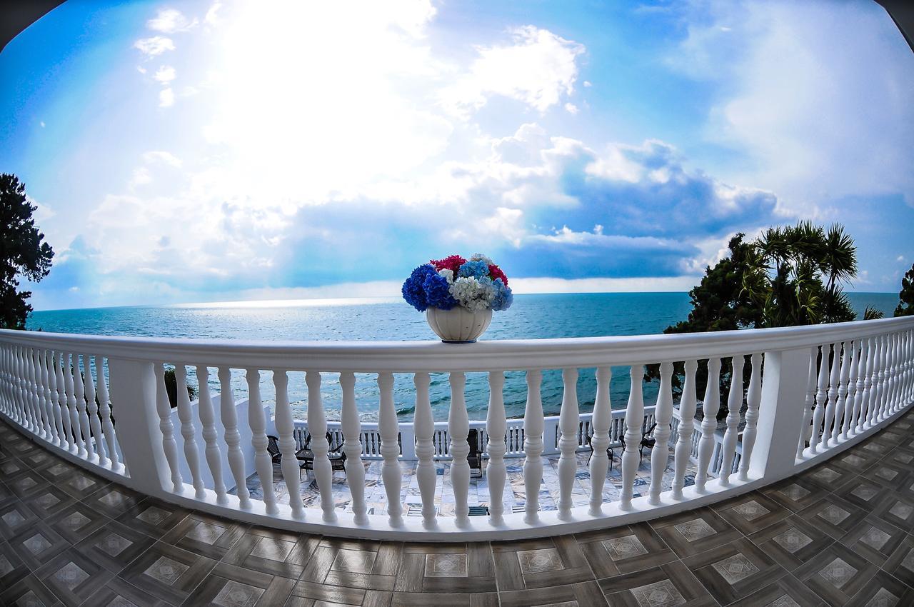 חאקבי Hotel Tramonto מראה חיצוני תמונה