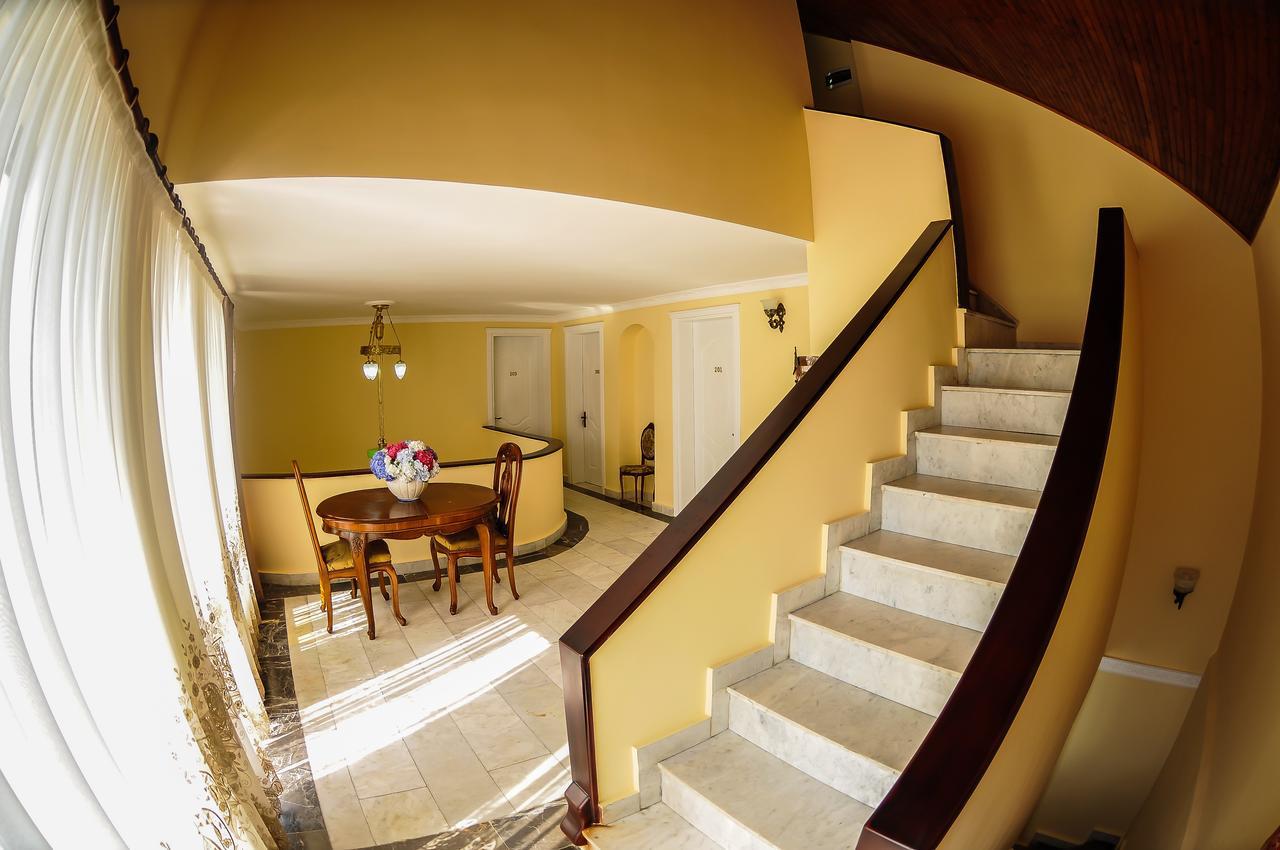 חאקבי Hotel Tramonto מראה חיצוני תמונה